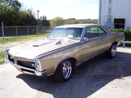 1967-Pontiac-GTO